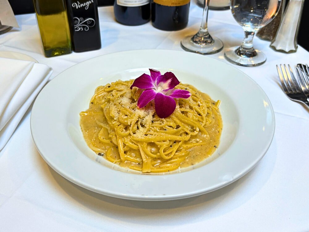 Linguini-Cacio-e-Pepe